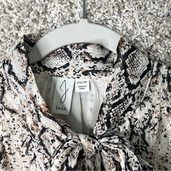 Joie Top Women’s XS Snake Print Long Balloon Sleeve Button Down with Tie Bow - Picture 2 of 6